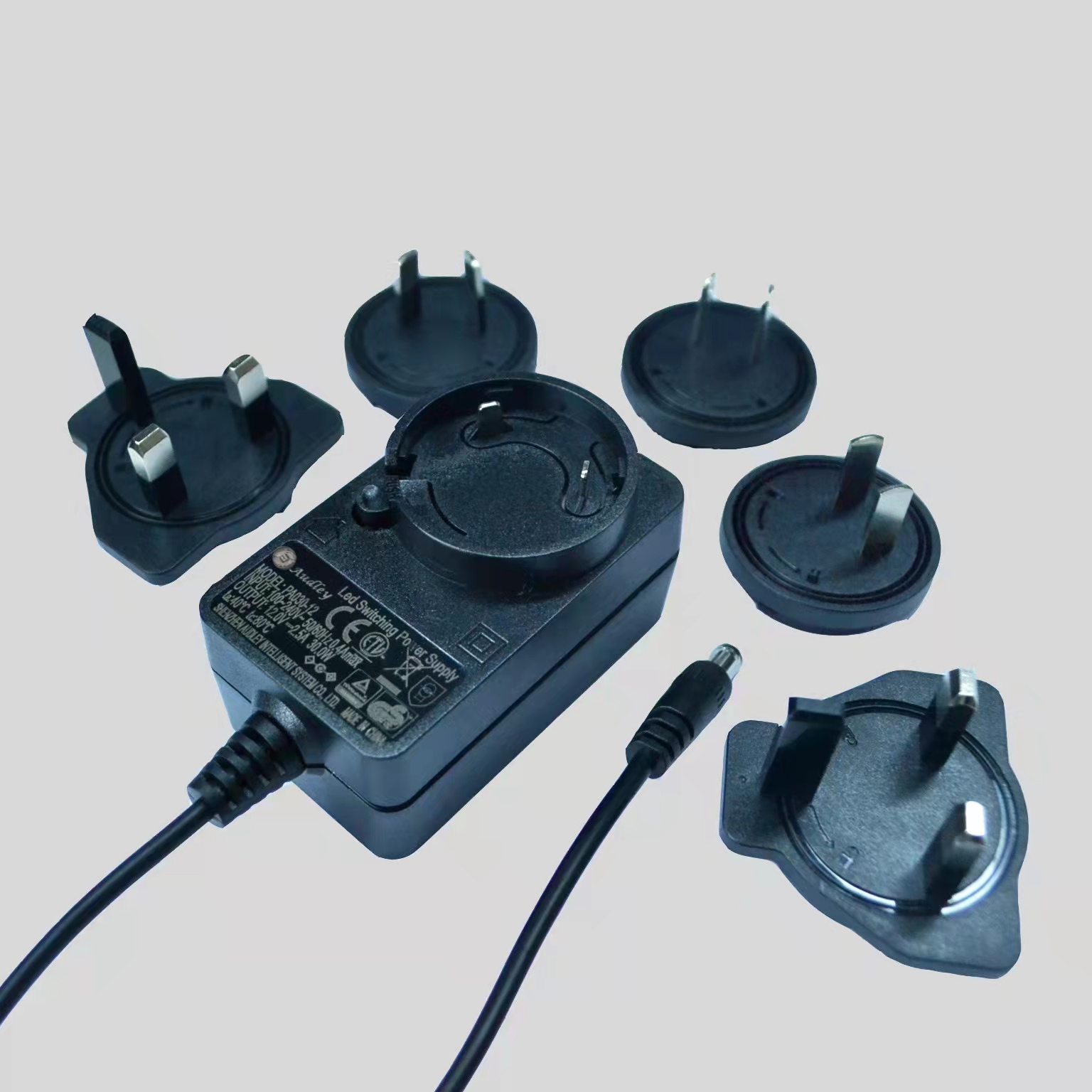 LED插座式电源